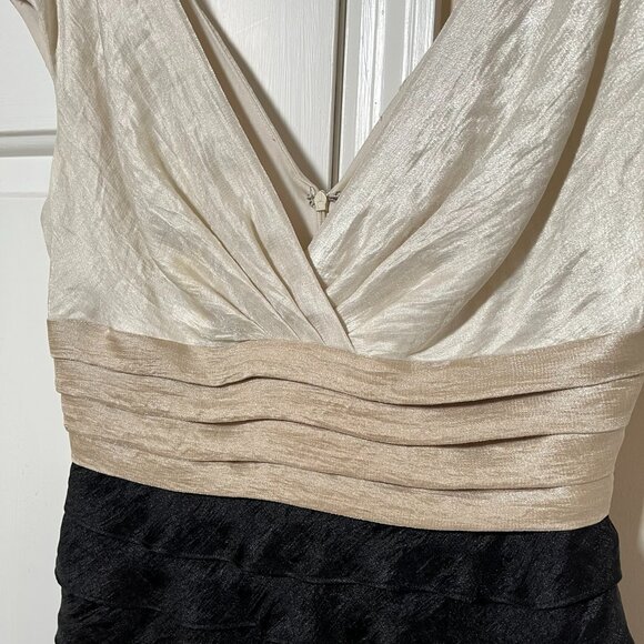 London Times Shutter Pleat Sleeveless Dress, Size 6 - Picture 3 of 12